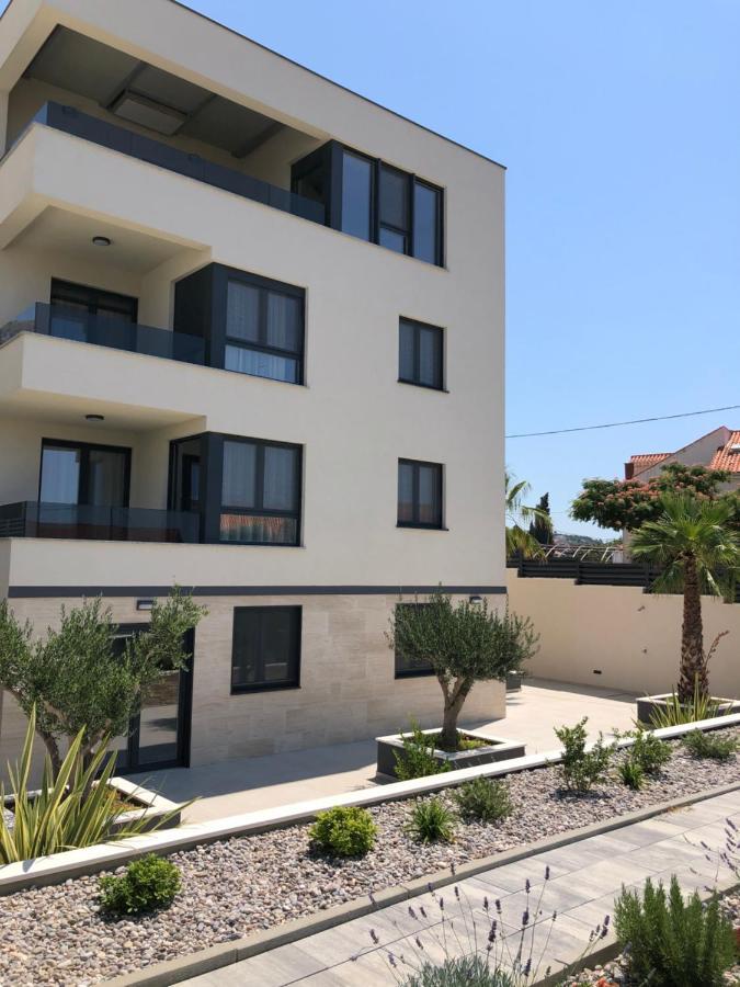 Apartments Villa 19 Podstrana Bagian luar foto